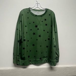 Green Star Print Top L